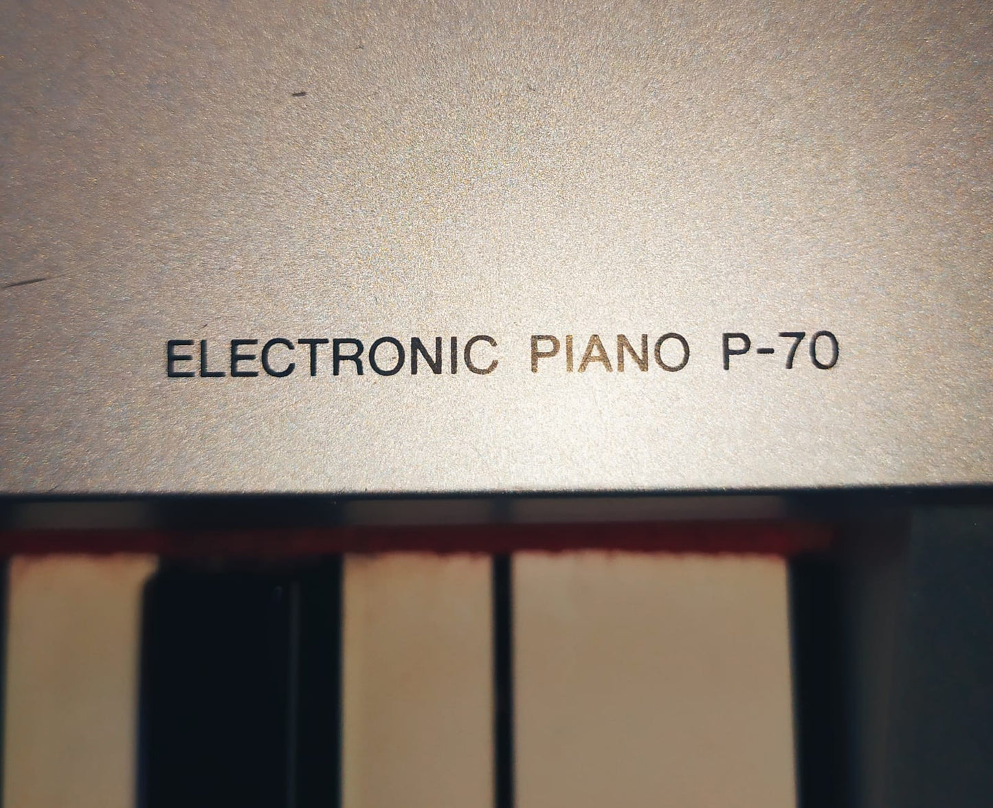 YAMAHA P-70 Silver con supporto - USATO