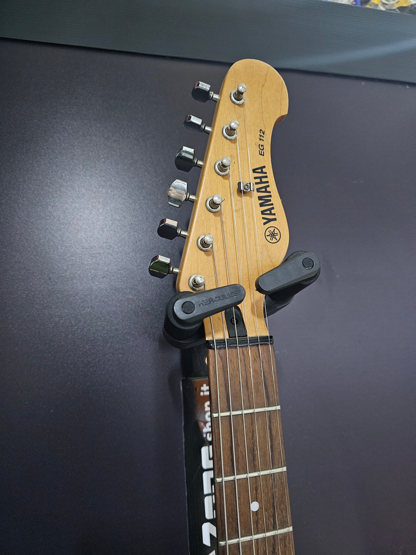 Chitarra Elettrica Yamaha Pacifica EG112 nera (USATO)