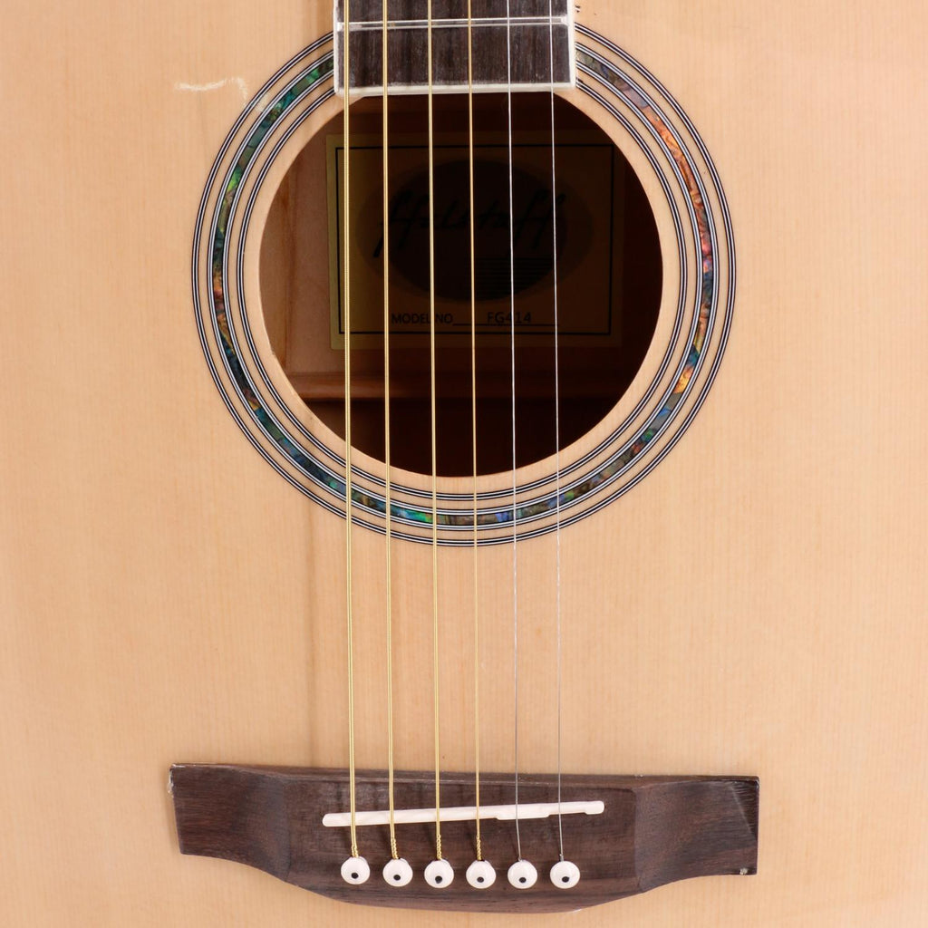 Cutaway Electro-Acoustic Guitar with Spruce Top, Rosewood Fretboard and Bridge (Natural)