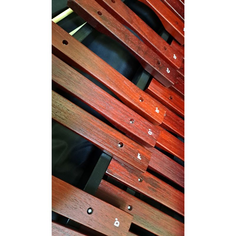 XYLOPHONE 3 OCTAVES C-C WITH STAND