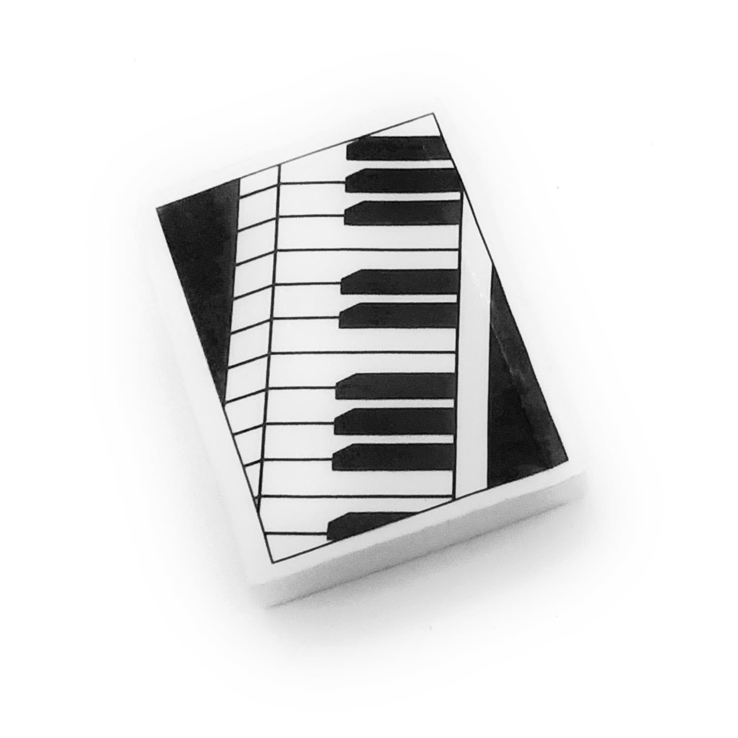 Music-themed eraser (Piano)
