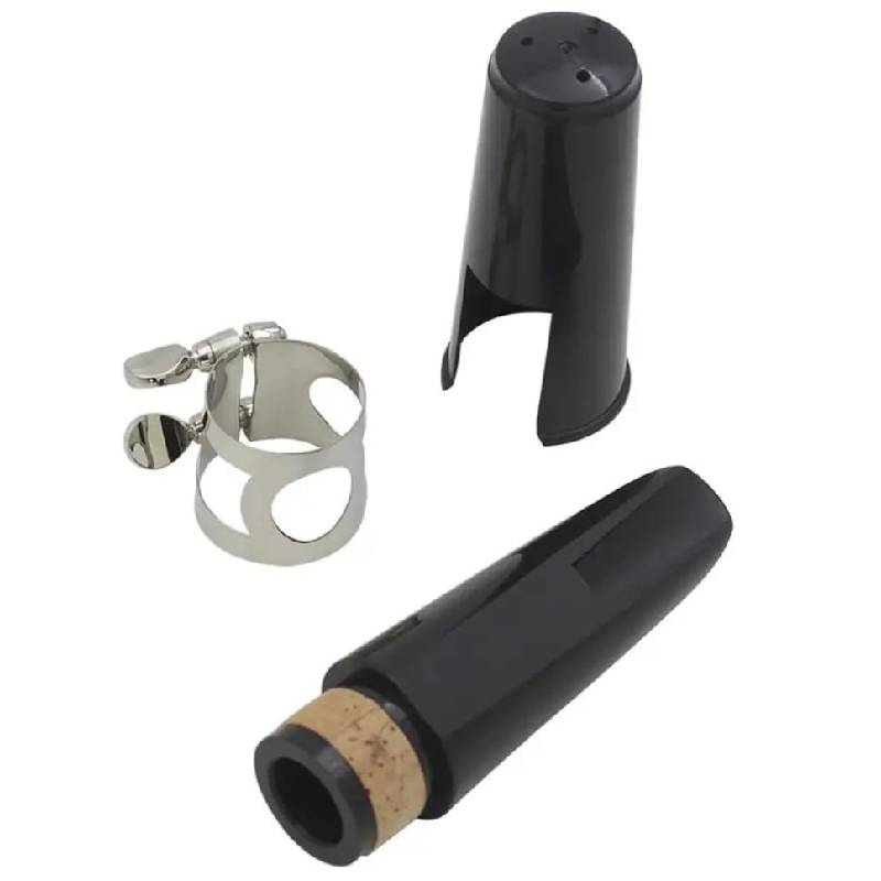 Clarinet mouthpiece kit, with ligature, reed, and plastic cap