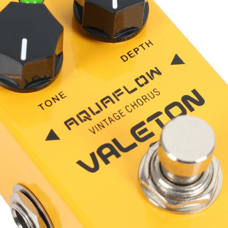 Valeton Aquaflow Vintage Analog Chorus pedal