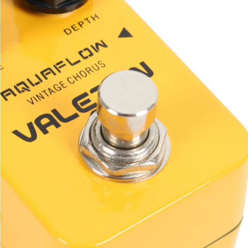 Valeton Aquaflow Vintage Analog Chorus pedal