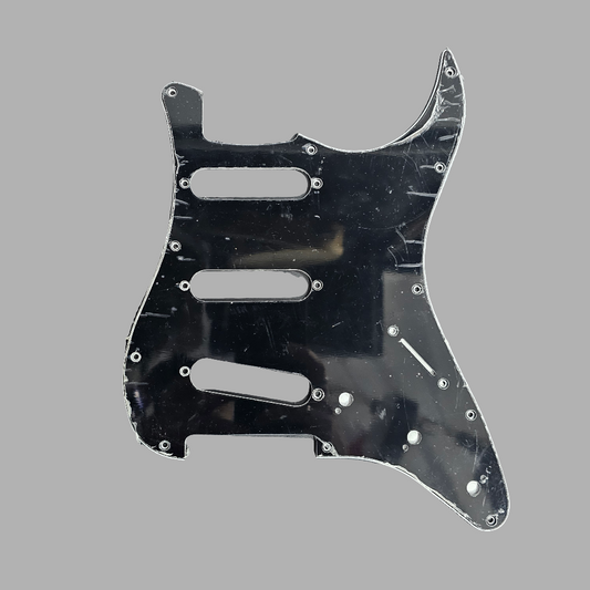 BATTIPENNA PER CHITARRA FENDER STRATOCASTER 3 STRATI  S-S-S NERO