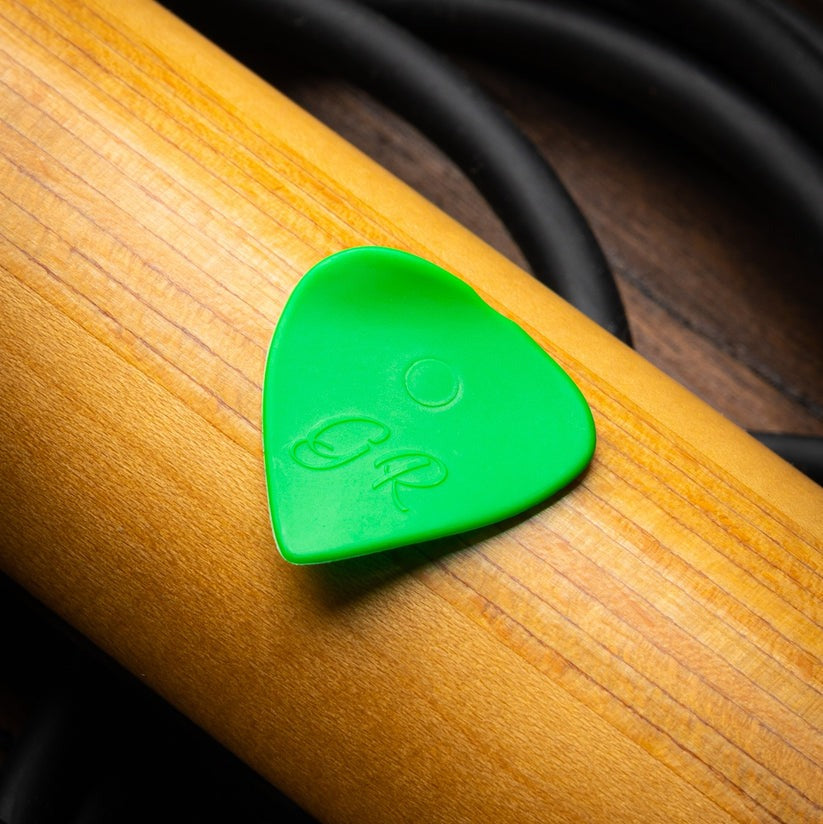 Electric Guitar Pick - GR nylon green 0.9 mm.