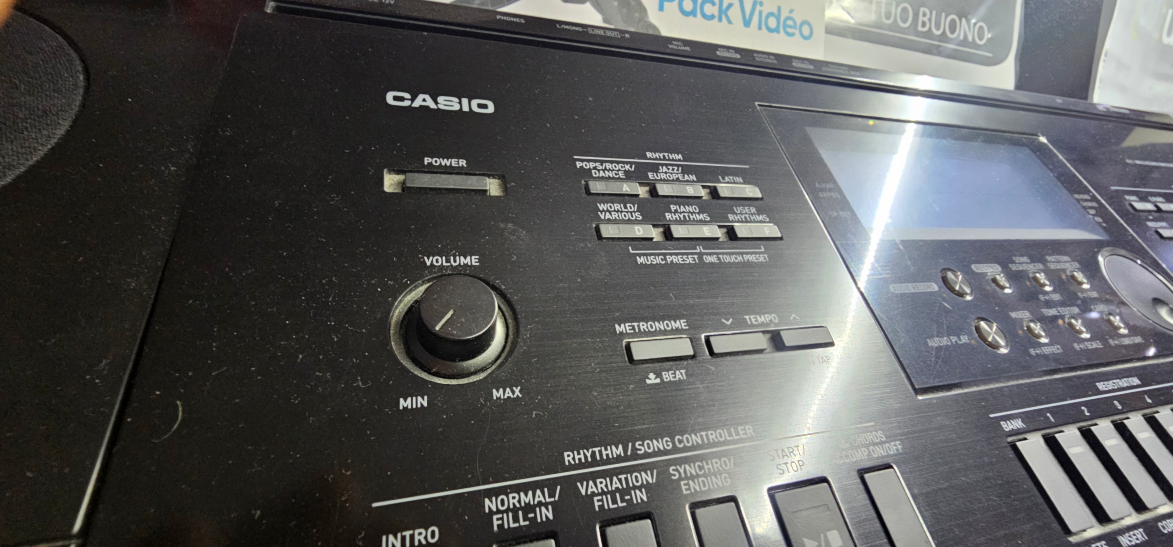 OPPORTUNITY CASIO WK-7600 Arranger Keyboard 76 Touch-Sensitive (Piano-Style) Keys USED STORE