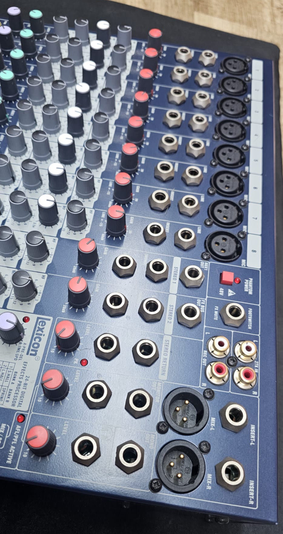 Mixer Soundcraft EFX8 - USATO