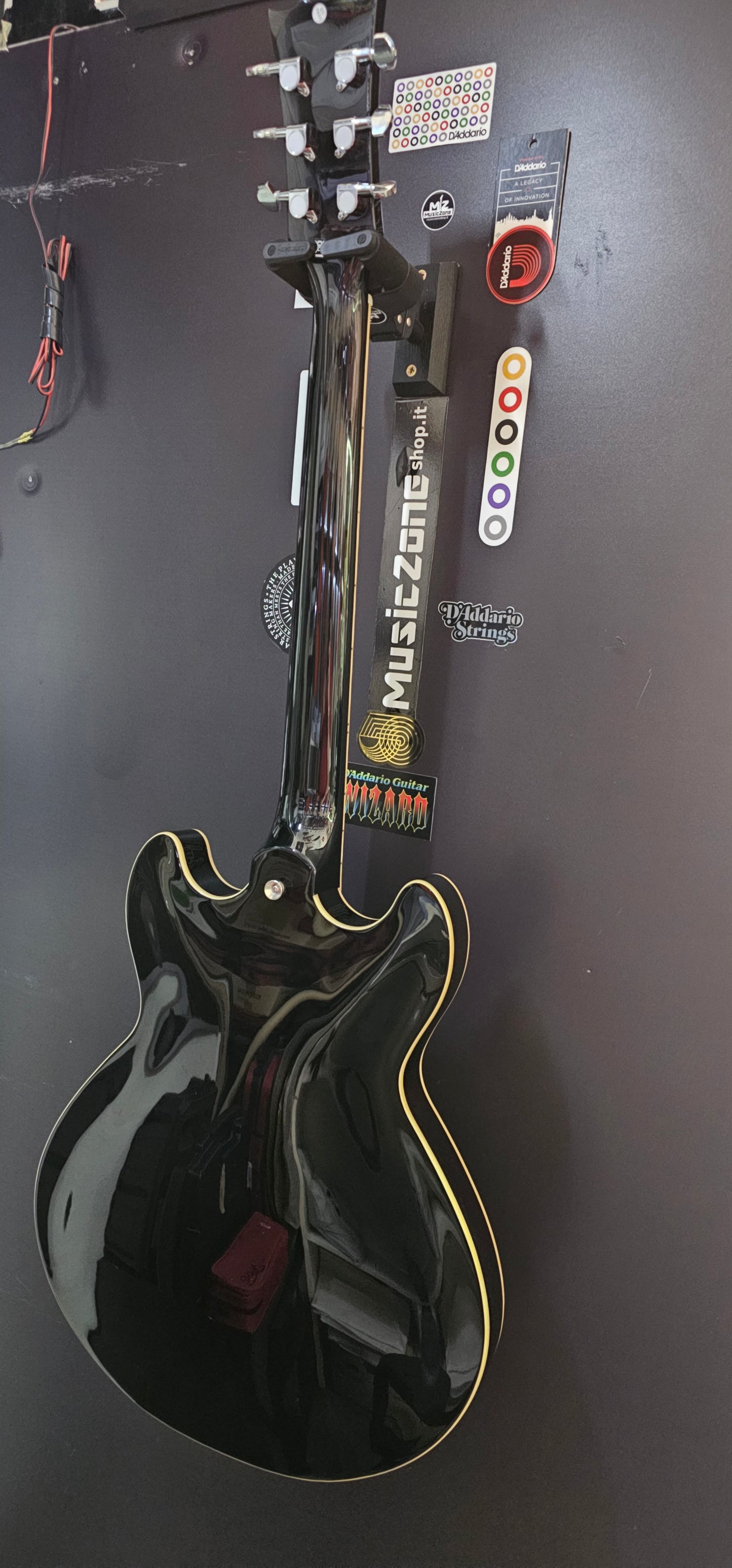 Chitarra Elettrica Harley Benton HB-35 BK Vintage Series - Usato