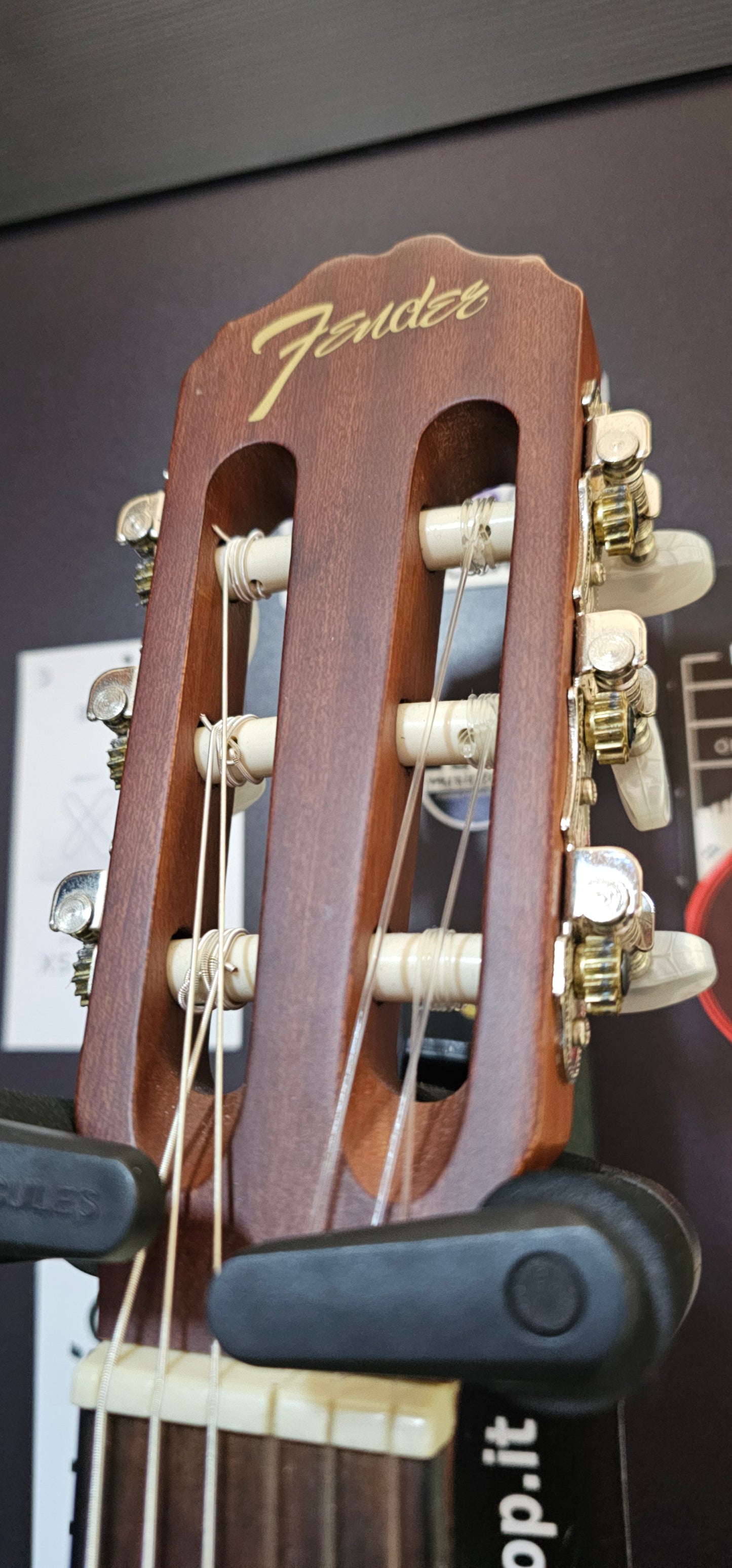 Chitarra Classica Fender FA-25N 3/4 USATO