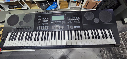 OPPORTUNITY CASIO WK-7600 Arranger Keyboard 76 Touch-Sensitive (Piano-Style) Keys USED STORE